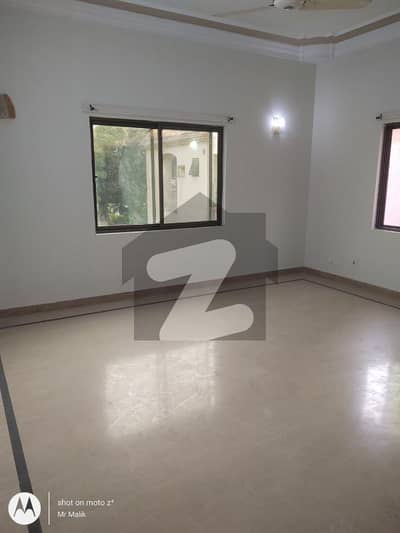 WELL MAINTAINED 4 BED DD UPPER PORTION AVAILABLE FOR RENT IN JUST 150K