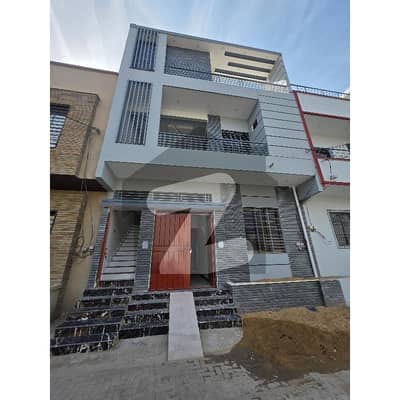 House Sized 120 Square Yards In Sector 32 - Punjabi Saudagar City Phase 1