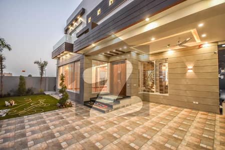 10 MARLA beautifull HOUSE FOR SALE in dha phase 4