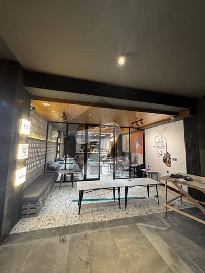 نیو بلیو ایریا اسلام آباد میں 4 مرلہ دفتر 17.3 کروڑ میں برائے فروخت۔