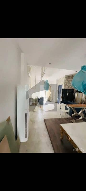 اتحاد کمرشل ایریا ڈی ایچ اے فیز 6,ڈی ایچ اے ڈیفینس,کراچی میں 8 مرلہ دفتر 2.0 لاکھ میں کرایہ پر دستیاب ہے۔