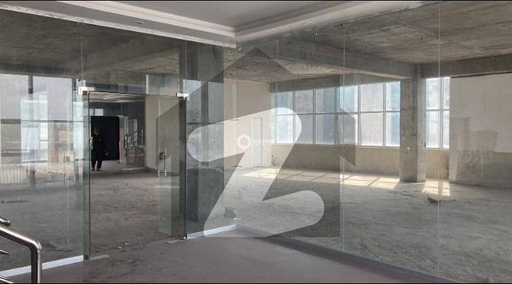 آئی جے پی روڈ راولپنڈی میں 3 کمروں کا 5 مرلہ دفتر 60.0 ہزار میں کرایہ پر دستیاب ہے۔ آئی جے پی روڈ راولپنڈی میں 3 کمروں کا 5 مرلہ دفتر 60.0 ہزار میں کرایہ پر دستیاب ہے۔