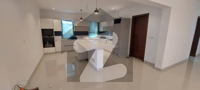 TRIPLE STOREY, OWNER BUILT, HEIGHT, BRAND NEW, EXCELLENT LOCATION HOUSE FOR SALE