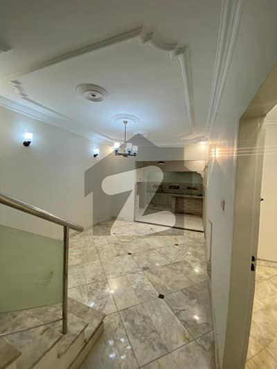 Well maintained Duplex for sale in prime location of Gulistan-e-Jauhar