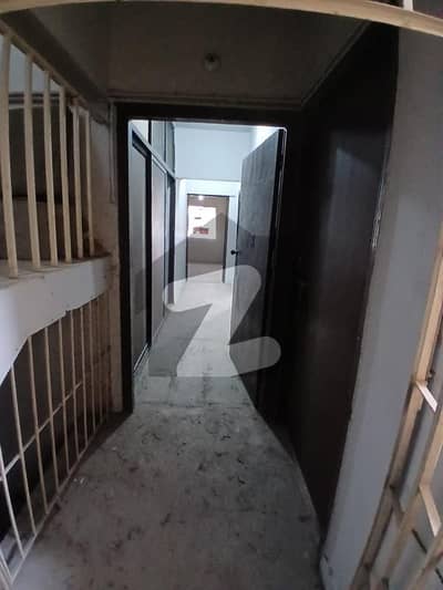 COMMERCIAL OFFICE FOR RENT