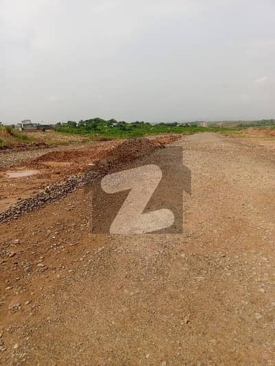 I-15/2 St 19 Plot 52 70ft Road