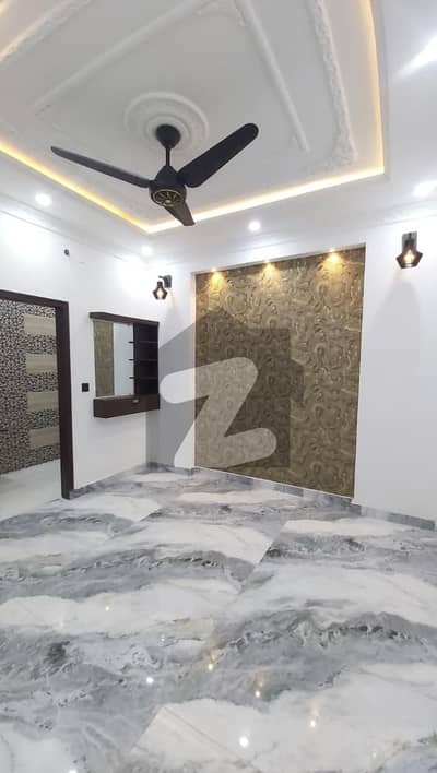 اتحاد ٹاؤن فیز 1 - بلاک سی اتحاد ٹاؤن فیز ١,اتحاد ٹاؤن,رائیونڈ روڈ,لاہور میں 1 کمرے کا 5 مرلہ زیریں پورشن 50.0 ہزار میں کرایہ پر دستیاب ہے۔