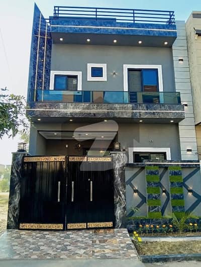 الحرم گارڈن ۔ بلاک اے الحرم گارڈن,لاہور میں 3 کمروں کا 3 مرلہ مکان 95.0 لاکھ میں برائے فروخت۔