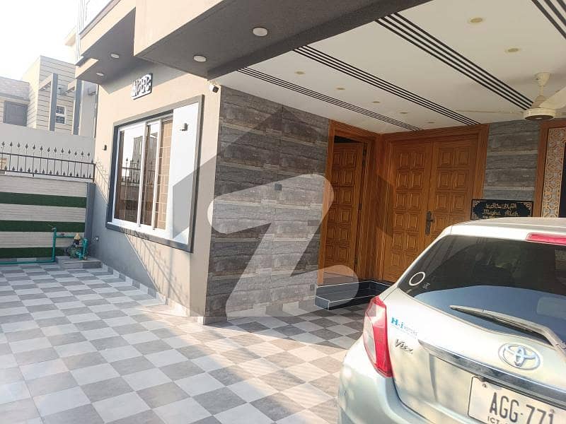 Solar House 10 Marla Ground Portion Brand New House Luxury, Family, Masjid, Park, C Block For Rent Solar House 10 Marla Ground Portion Brand New House Luxury, Family, Masjid, Park, C Block For Rent