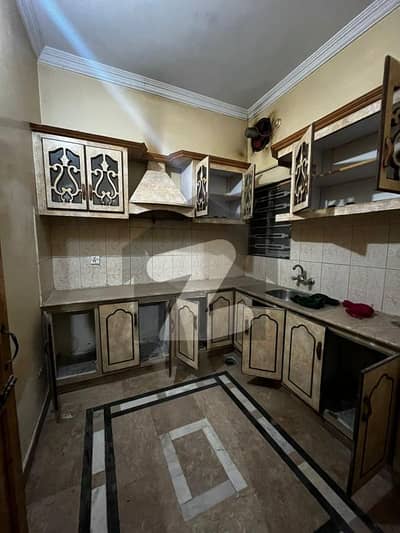 غوری ٹاؤن فیز 3 غوری ٹاؤن,اسلام آباد میں 2 کمروں کا 5 مرلہ زیریں پورشن 38.0 ہزار میں کرایہ پر دستیاب ہے۔