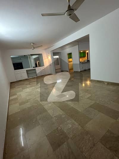 Park tower 3 beds Apartment beautiful view