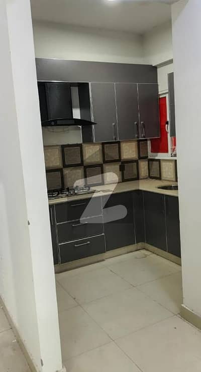 02 BEDROOM LUXURY UNFURNISHED APARTMENT AVAILABLE FOR RENT AT DIAMOND MALL GULBERG GREEN ISLAMABAD