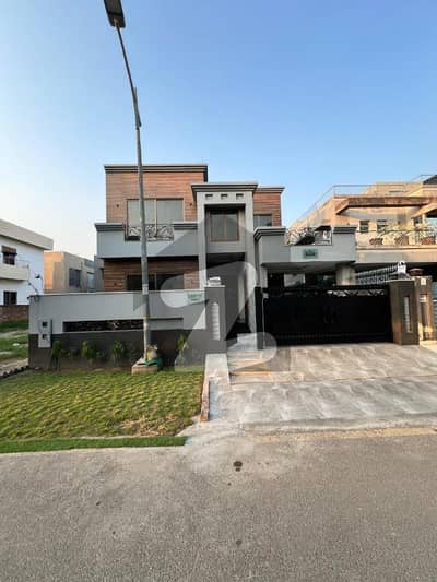 10 Marla Modern Bungalow for Rent | Prime DHA Phase 8