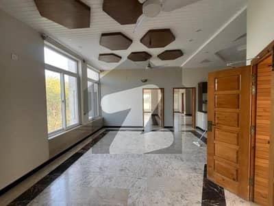 10 marla upper portion for rent