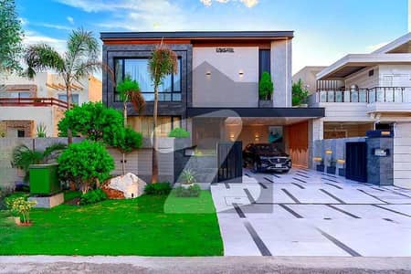 ڈی ایچ اے فیز 6 ڈیفنس (ڈی ایچ اے),لاہور میں 6 کمروں کا 1 کنال مکان 8.0 کروڑ میں برائے فروخت۔