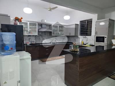 ڈی ایچ اے فیز 6 ڈی ایچ اے ڈیفینس,کراچی میں 6 کمروں کا 1 کنال مکان 12.5 کروڑ میں برائے فروخت۔