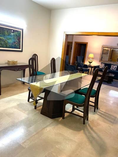 FULLY FURNISHED  PORTION FOR RENT  DHA PHASE 6