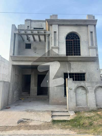 پارک ویو سٹی ۔ ڈائمنڈ بلاک پارک ویو سٹی,لاہور میں 4 کمروں کا 5 مرلہ مکان 1.2 کروڑ میں برائے فروخت۔