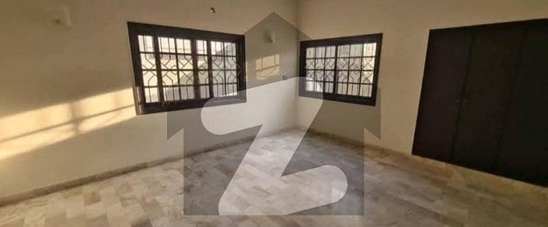 کلفٹن ۔ بلاک 2 کلفٹن,کراچی میں 4 کمروں کا 15 مرلہ مکان 3.5 لاکھ میں کرایہ پر دستیاب ہے۔ کلفٹن ۔ بلاک 2 کلفٹن,کراچی میں 4 کمروں کا 15 مرلہ مکان 3.5 لاکھ میں کرایہ پر دستیاب ہے۔