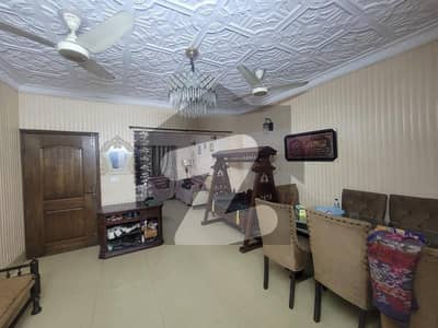 کینال بینک ہاؤسنگ سکیم لاہور میں 4 کمروں کا 5 مرلہ مکان 2.7 کروڑ میں برائے فروخت۔