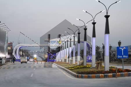 16 Marla Corner Boulevard Plot For Sale