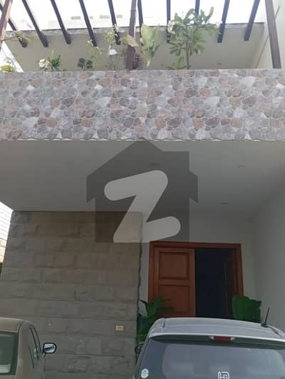 300 Yd Bungalow For Sale