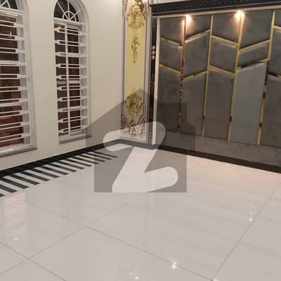 1 Kanal Brand New First Entry Upar Portion For Rent