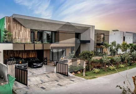 ڈی ایچ اے فیز 6 ڈیفنس (ڈی ایچ اے),لاہور میں 6 کمروں کا 2 کنال مکان 42.0 کروڑ میں برائے فروخت۔