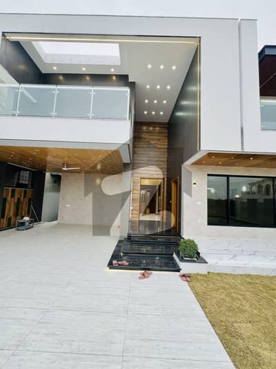 ڈی ایچ اے فیز 1 - سیکٹر بی ڈی ایچ اے فیز 1,ڈی ایچ اے ڈیفینس,پشاور میں 10 کمروں کا 1 کنال مکان 9.5 کروڑ میں برائے فروخت۔ ڈی ایچ اے فیز 1 - سیکٹر بی ڈی ایچ اے فیز 1,ڈی ایچ اے ڈیفینس,پشاور میں 10 کمروں کا 1 کنال مکان 9.5 کروڑ میں برائے فروخت۔