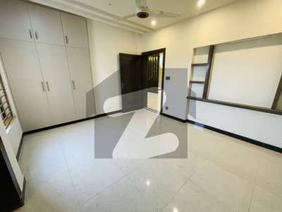 Investor Alert 5 Marla House For Sale