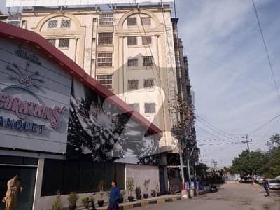 A Flat Of 650 Square Feet In Gulistan-e-Jauhar - Block 17