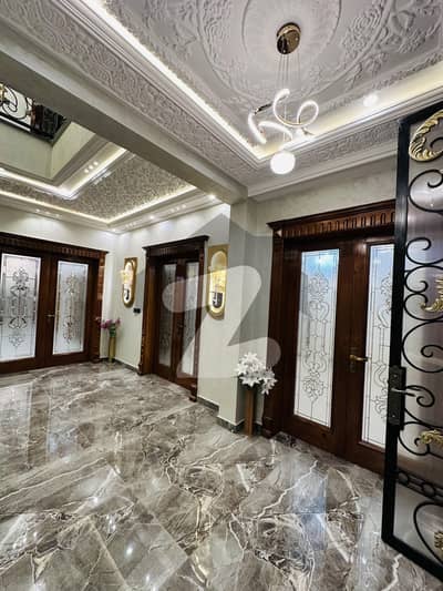 1 Kanal Brand New House Close To Masjid & Main Boulevard Available For Sale In DHA Multan Sector H