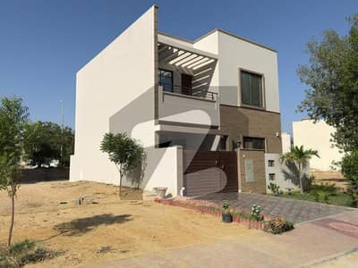 125 Sq Yd Ali Block Villa For Sale Bahria Town Karachi. 3 Bedrooms | All Facilities Nearby including Park, Mosque, Shopping Gallery & PSO Petrol Pump | Prime Location | Ready for Living.