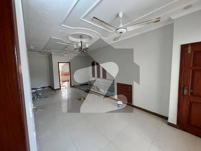 ڈی ۔ 12 اسلام آباد میں 2 کمروں کا 8 مرلہ زیریں پورشن 95.0 ہزار میں کرایہ پر دستیاب ہے۔