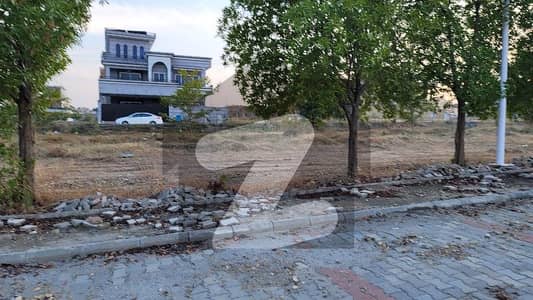 Prime 4 Marla Commercial Pair Plots for Sale in DHA Phase 5 Sector H6 Boulevard Back Near DHA Head Office, Nova Care Hospital & Rawat Industrial Estate