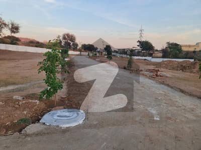 5 marla corner plot 2550 for sale snober city adyala Road Rwp.