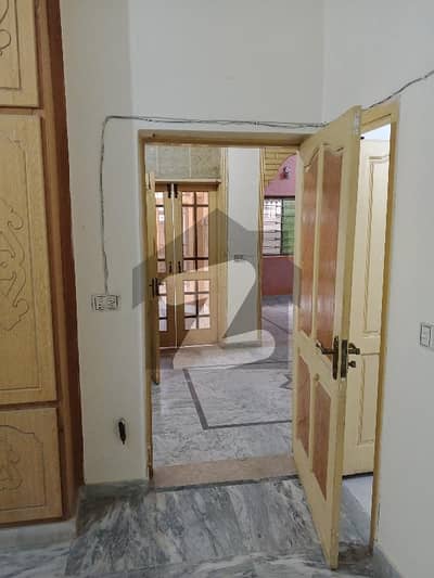 غوری ٹاؤن فیز 3 غوری ٹاؤن,اسلام آباد میں 4 کمروں کا 4 مرلہ مکان 60.0 ہزار میں کرایہ پر دستیاب ہے۔