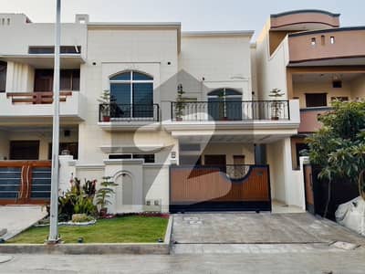 30x60 (8 MARLA) Brand New House For Sale In D-12.