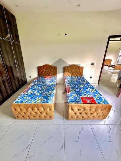 Furnished Rooms/Seats for Rent | Clean & Secure | Ideal for Professionals and Students