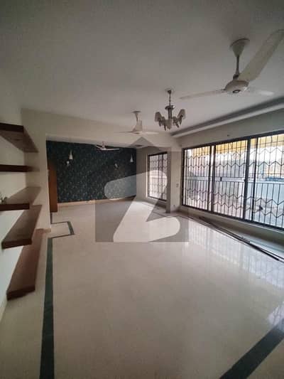 G9/1 Full House 5Bed 2Kitchen