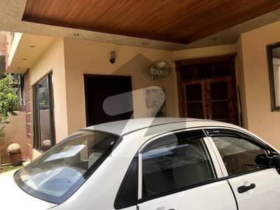 نواب ٹاؤن لاہور میں 3 کمروں کا 10 مرلہ زیریں پورشن 55.0 ہزار میں کرایہ پر دستیاب ہے۔