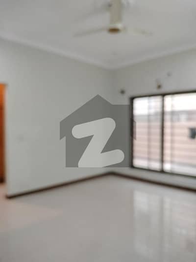 40/80 Ground Portion Available For Rent In G13