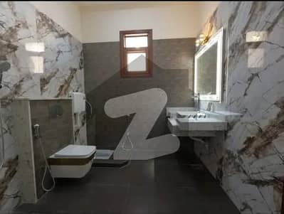 نارتھ ناظم آباد ۔ بلاک آئی نارتھ ناظم آباد,کراچی میں 8 کمروں کا 8 مرلہ مکان 4.1 کروڑ میں برائے فروخت۔