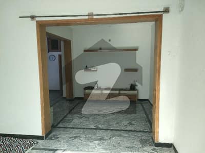 مارگلہ ٹاؤن اسلام آباد میں 1 کمرے کا 5 مرلہ زیریں پورشن 55.0 ہزار میں کرایہ پر دستیاب ہے۔