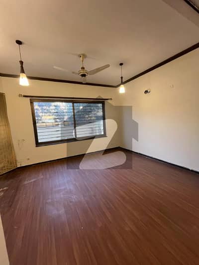 Solar Installed For Short Family 10 Marla Ground Portion For Rent With 3 Bedrooms In G-13, Islamabad