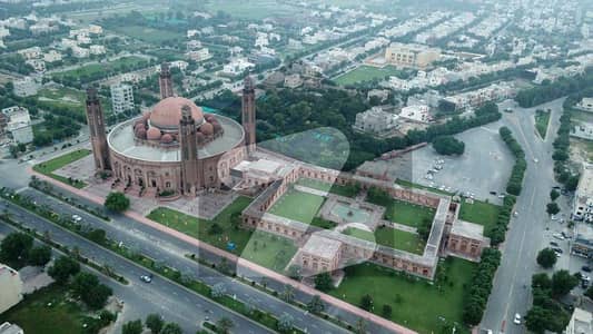 5 MARLA OPEN FROM COMMERCIAL PLOT IN SARWER BLOCK SECTOR G BHARIA TOWN LAHORE