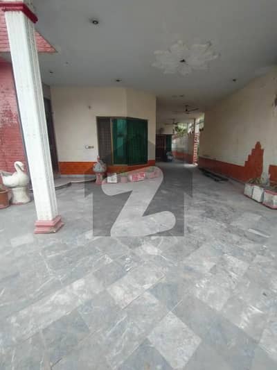 1 Kanal Full House For Rent Aitchison Society (Double Unit)