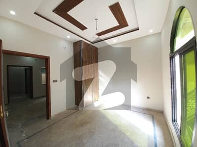 فتح گڑھ لاہور میں 3 کمروں کا 3 مرلہ مکان 1.15 کروڑ میں برائے فروخت۔