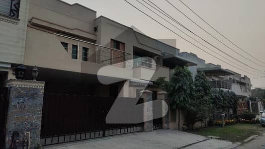 3 Bed house for Rent in Askari 10