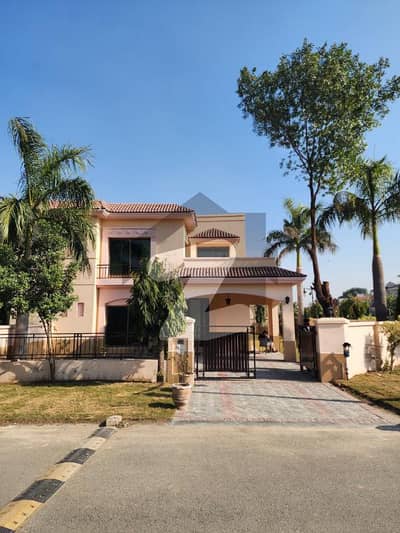 1 Kanal Corner + 100ft Road Zamin House For Sale In Lake City Sector M-1
